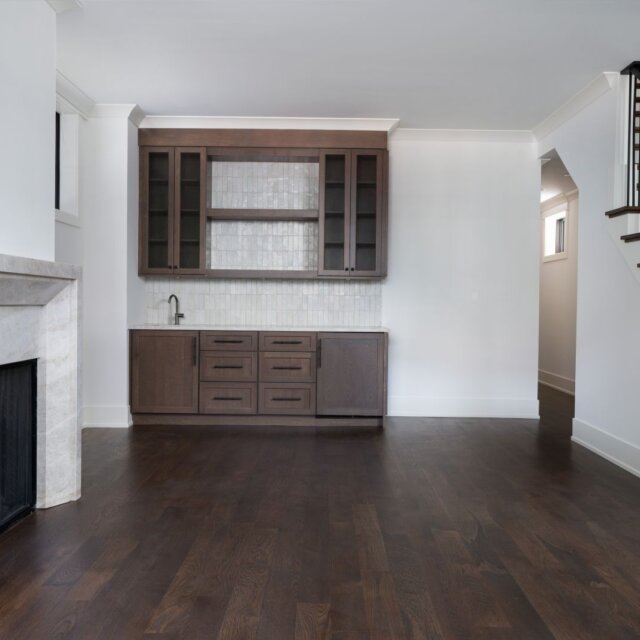 1331 W Melrose St (45)-resized
